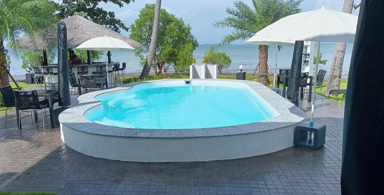 Ganze Villa Beachfront-Pool-Villa-Apartment Ко Чанг Экстерьер фото