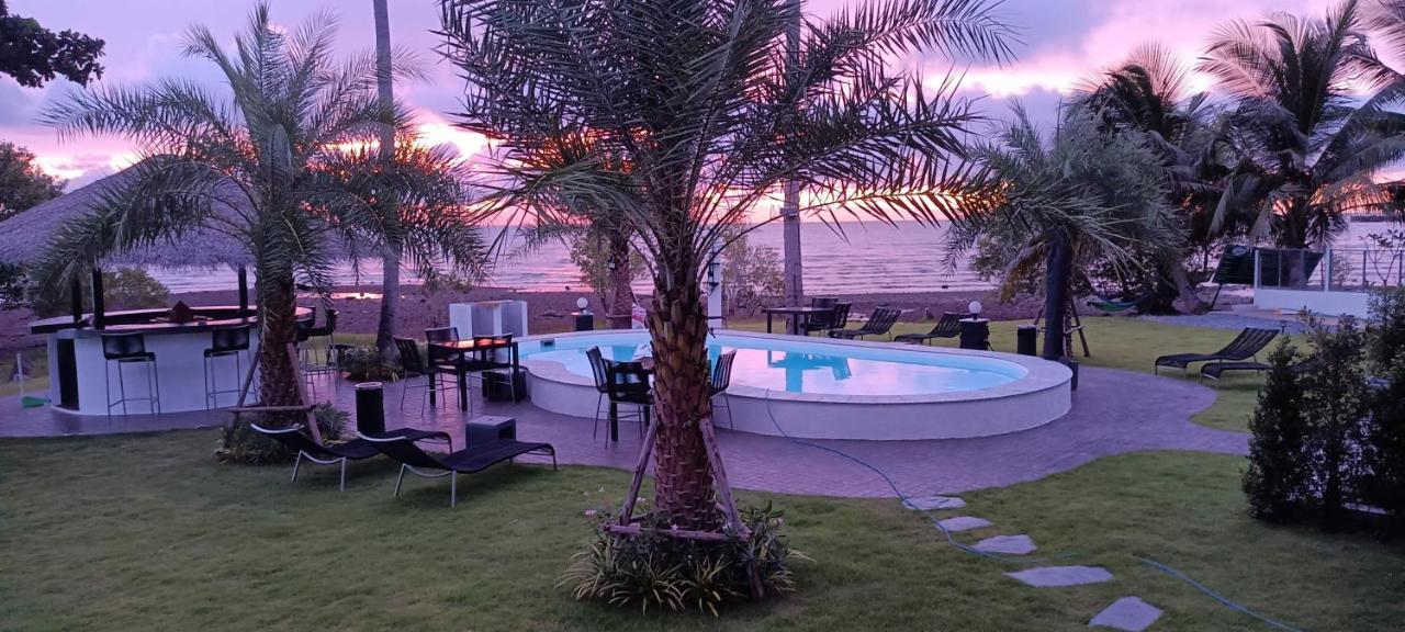 Ganze Villa Beachfront-Pool-Villa-Apartment Ко Чанг Экстерьер фото