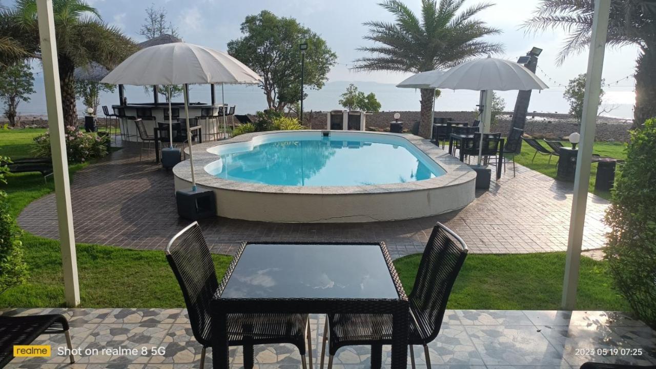 Ganze Villa Beachfront-Pool-Villa-Apartment Ко Чанг Экстерьер фото